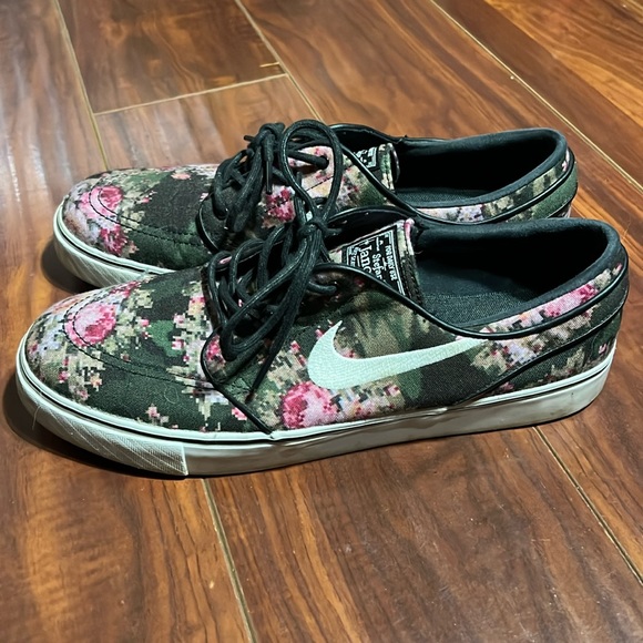 Nike Other - Nike SB Stefan Janowski